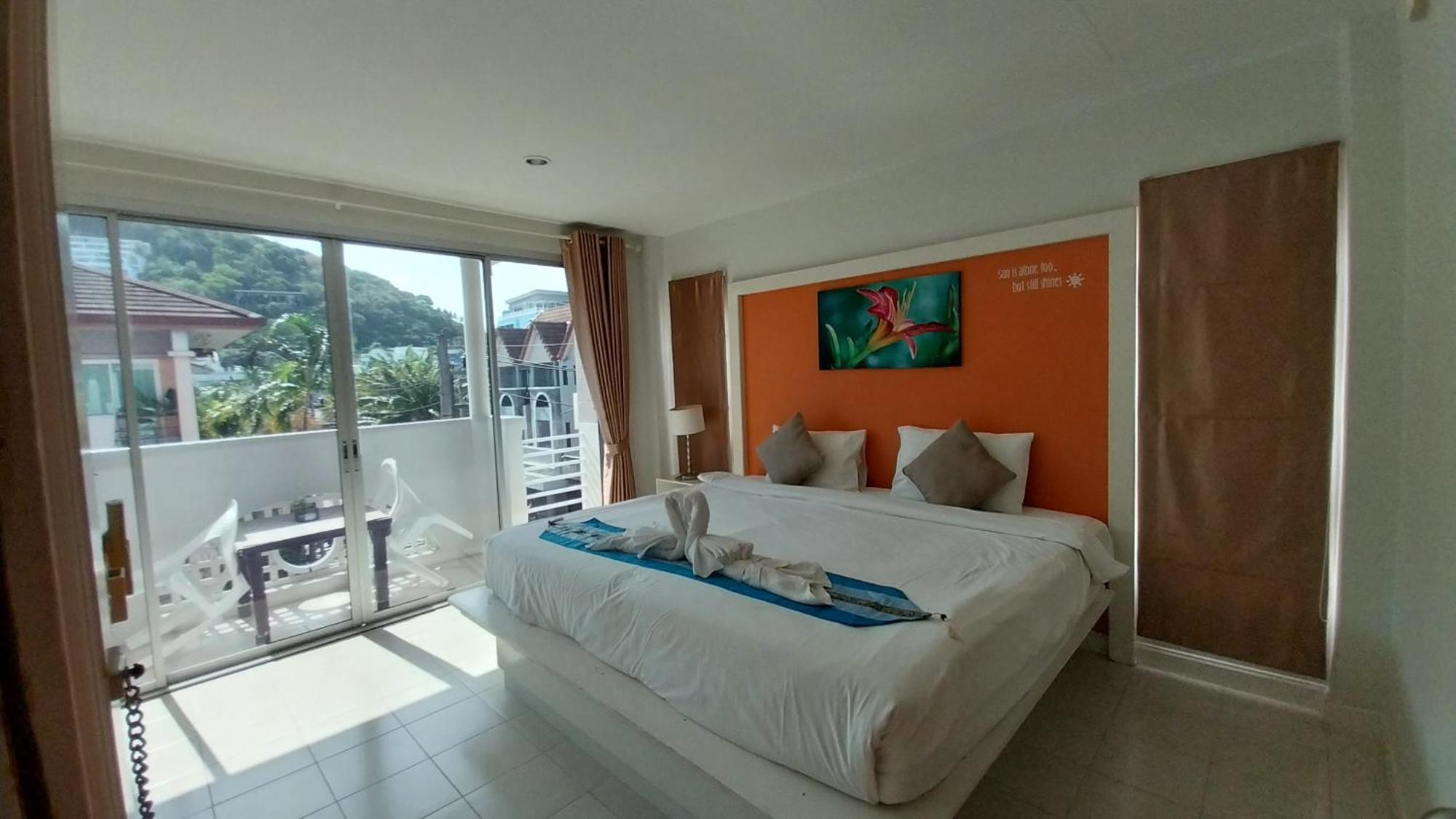 Phuket Racha Kata Homestay מראה חיצוני תמונה